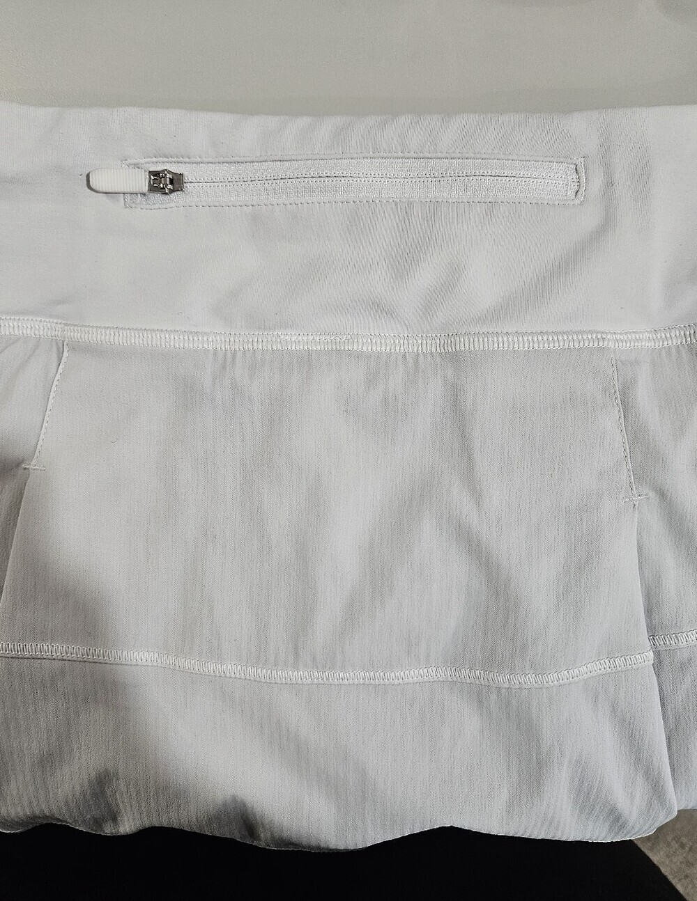 lululemon athletica  Skirt size 10 - Picture 4 of 5